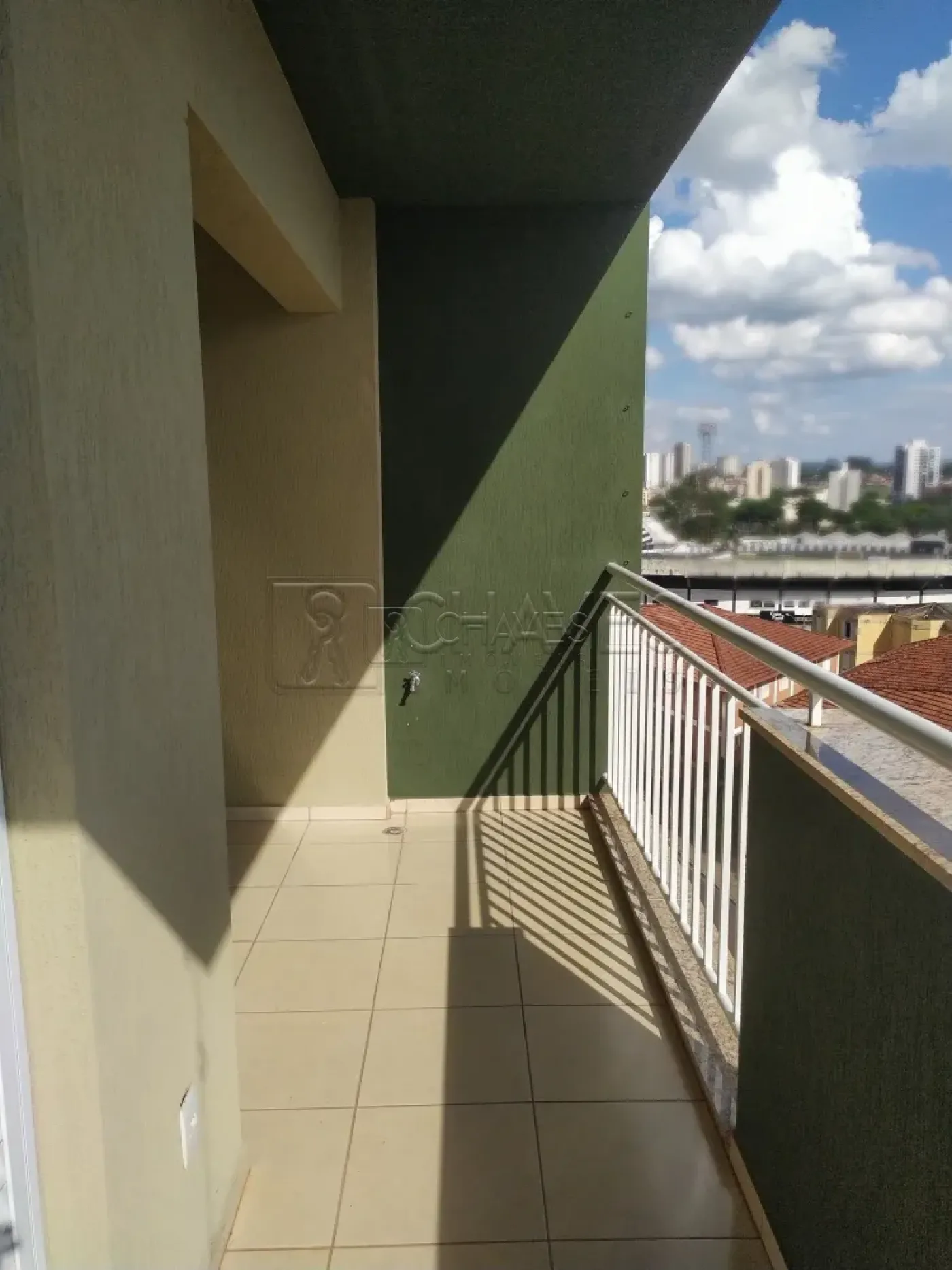 Apartamento de 2 quartos para alugar Alugar Apartamento / Padrão em Ribeirão Preto R$ 2.300,00 - Foto 3