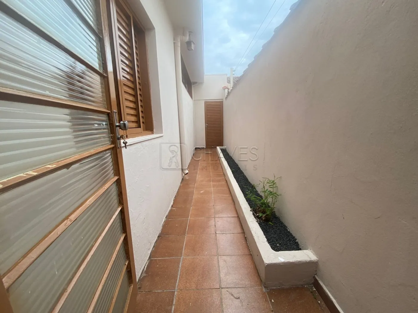 Alugar Casa / Padrão em Ribeirão Preto R$ 2.300,00 - Foto 16