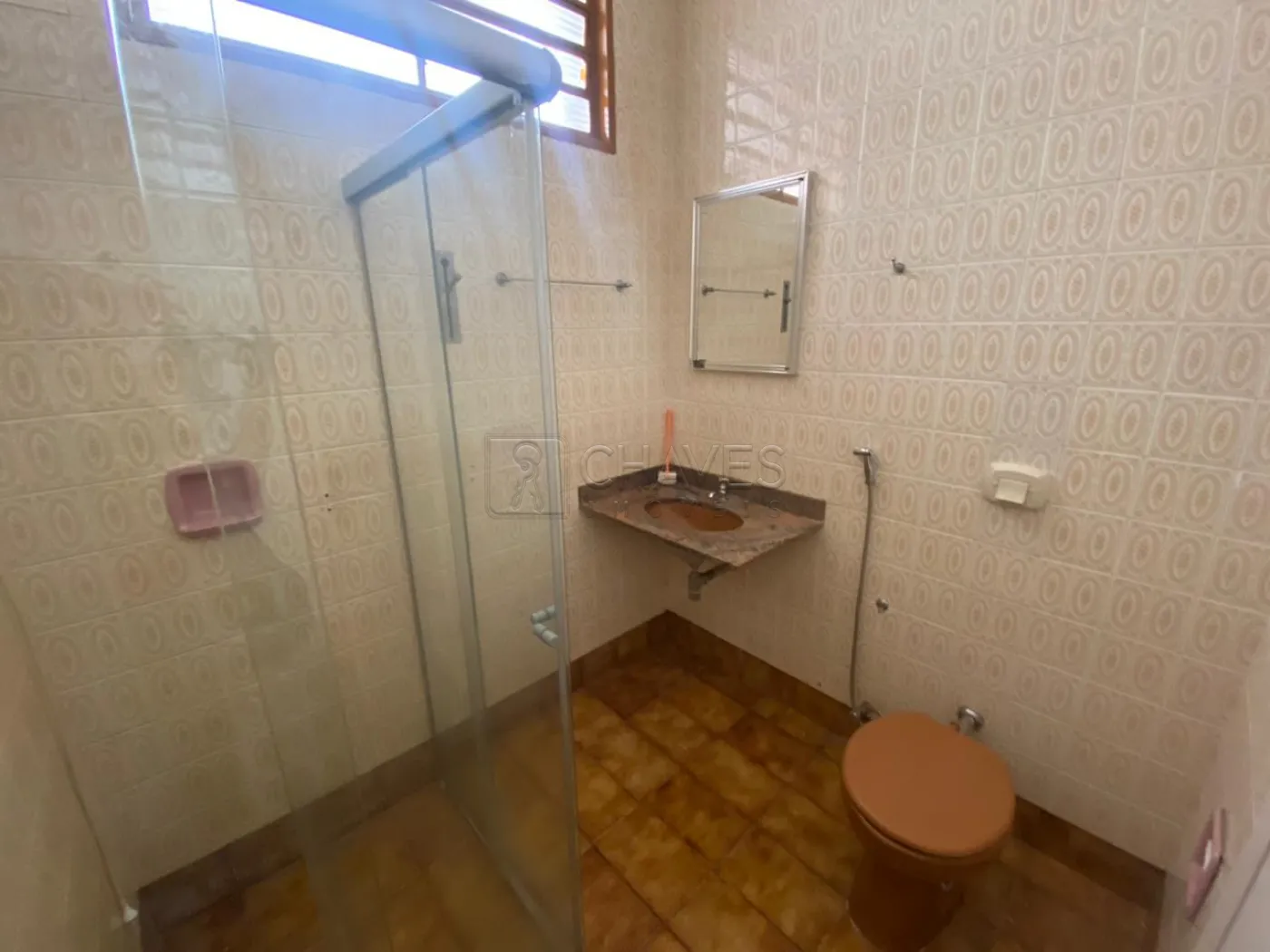 Alugar Casa / Padrão em Ribeirão Preto R$ 2.300,00 - Foto 5