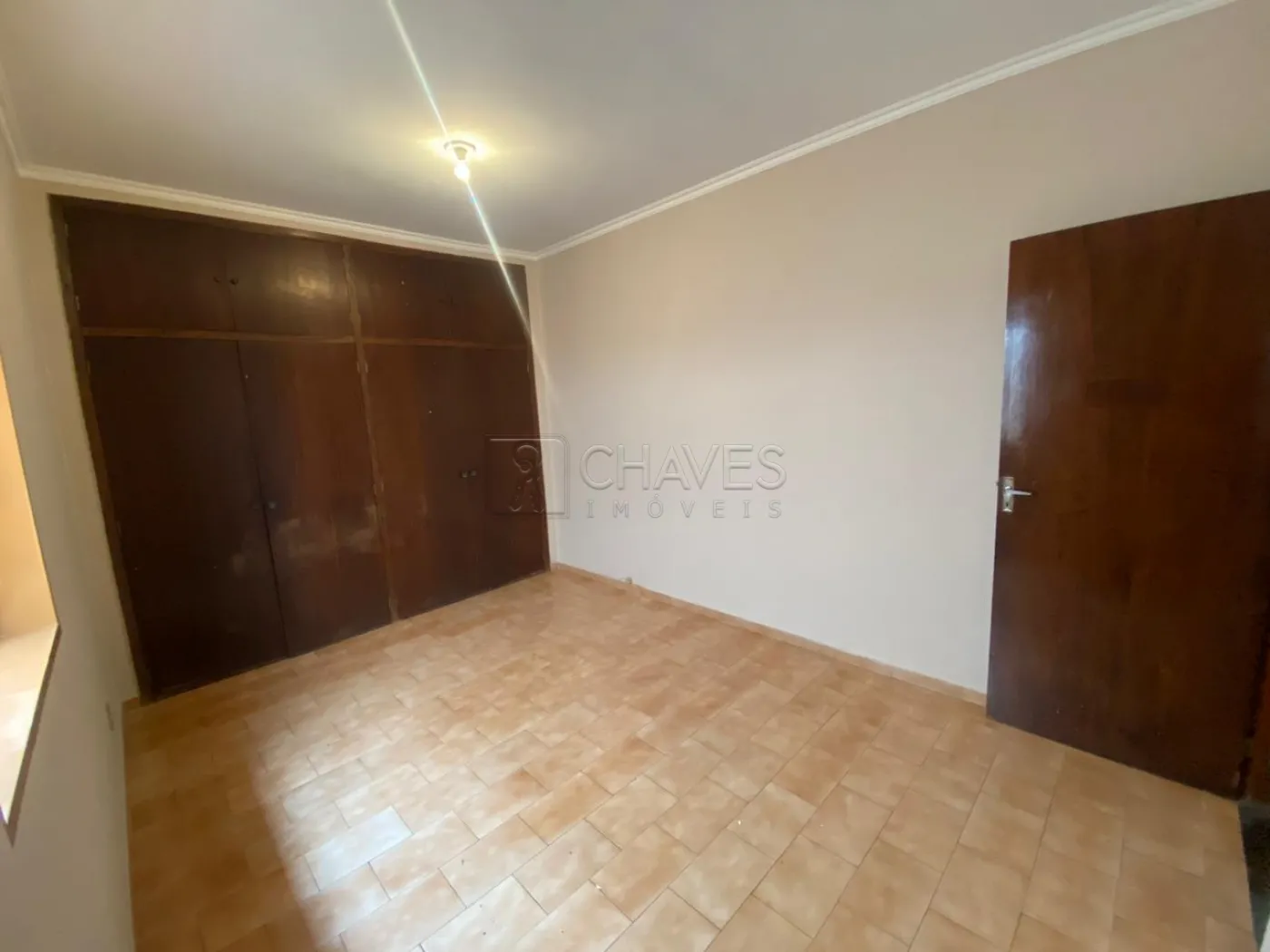 Alugar Casa / Padrão em Ribeirão Preto R$ 2.300,00 - Foto 10