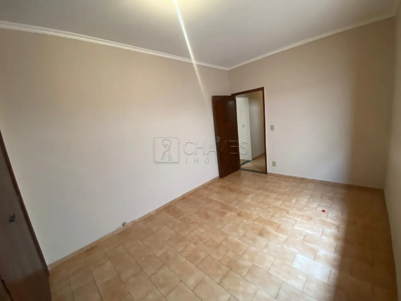Alugar Casa / Padrão em Ribeirão Preto R$ 2.300,00 - Foto 11