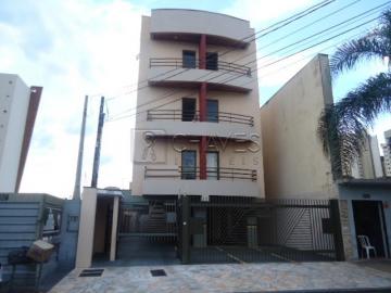 Alugar Apartamento / Padrão em Ribeirão Preto. apenas R$ 900,00