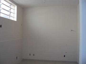 Comercial / Sala em Ribeirão Preto Alugar por R$600,00 Comercial / Sala em Ribeirão Preto Alugar por R$600,00