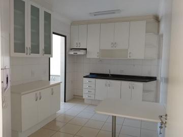 Alugar Apartamento / Padrão em Ribeirão Preto R$ 1.750,00 - Foto 4 Alugar Apartamento / Padrão em Ribeirão Preto R$ 1.750,00 - Foto 4