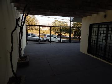 Casa / Padrão em Ribeirão Preto Alugar por R$3.300,00 Casa / Padrão em Ribeirão Preto Alugar por R$3.300,00