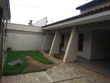 Casa / Padrão em Ribeirão Preto Alugar por R$5.000,00 Casa / Padrão em Ribeirão Preto Alugar por R$5.000,00