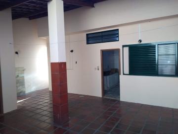 Casa / Padrão em Ribeirão Preto Alugar por R$1.900,00 Casa / Padrão em Ribeirão Preto Alugar por R$1.900,00
