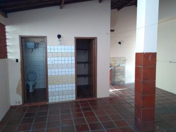 Casa / Padrão em Ribeirão Preto Alugar por R$1.900,00 Casa / Padrão em Ribeirão Preto Alugar por R$1.900,00