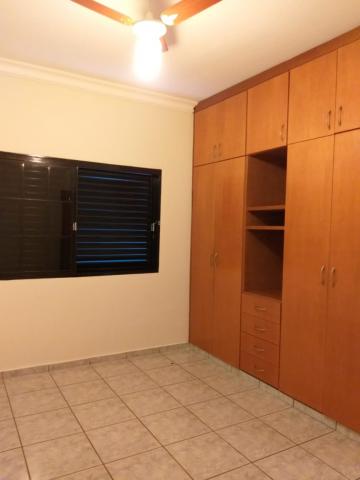 Casa / Padrão em Ribeirão Preto Alugar por R$3.000,00 Casa / Padrão em Ribeirão Preto Alugar por R$3.000,00
