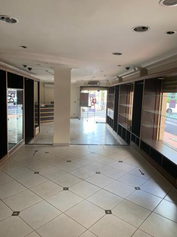 Comercial / Salão em Ribeirão Preto Alugar por R$10.000,00 Comercial / Salão em Ribeirão Preto Alugar por R$10.000,00