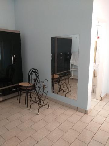 Casa / Padrão em Ribeirão Preto Alugar por R$1.500,00 Casa / Padrão em Ribeirão Preto Alugar por R$1.500,00