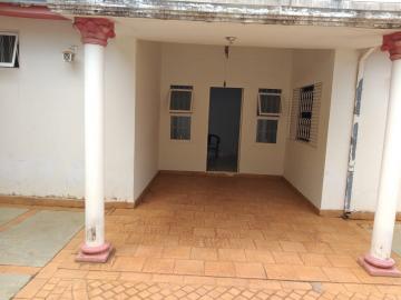 Casa / Padrão em Ribeirão Preto Alugar por R$1.500,00 Casa / Padrão em Ribeirão Preto Alugar por R$1.500,00