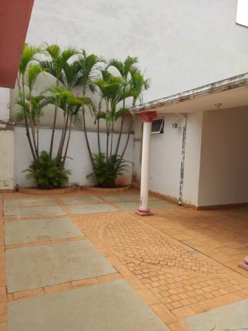 Casa / Padrão em Ribeirão Preto Alugar por R$1.500,00 Casa / Padrão em Ribeirão Preto Alugar por R$1.500,00
