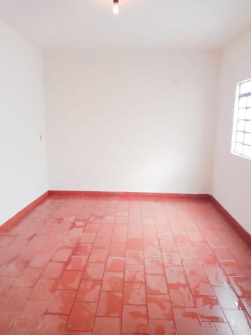 Casa / Padrão em Ribeirão Preto Alugar por R$2.300,00 Casa / Padrão em Ribeirão Preto Alugar por R$2.300,00