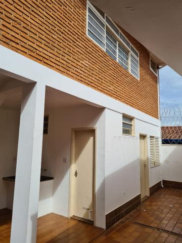 Casa / Padrão em Ribeirão Preto Alugar por R$3.600,00 Casa / Padrão em Ribeirão Preto Alugar por R$3.600,00