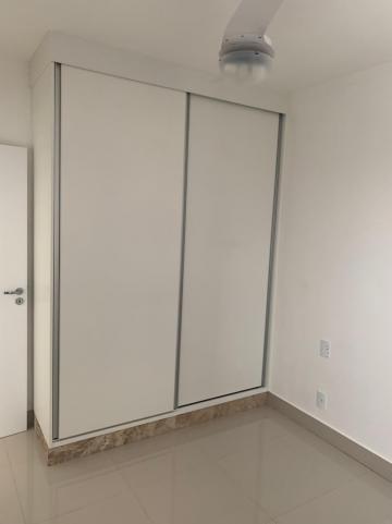 Apartamento / Padrão em Ribeirão Preto Apartamento / Padrão em Ribeirão Preto