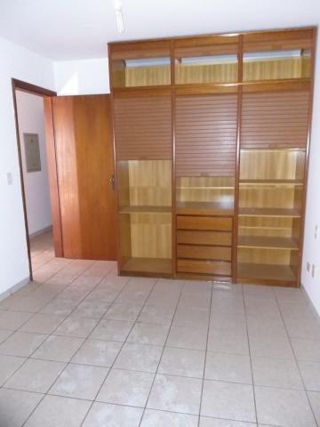 Apartamento / Padrão em Ribeirão Preto Apartamento / Padrão em Ribeirão Preto