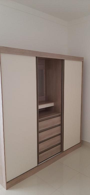 Apartamento / Padrão em Ribeirão Preto Apartamento / Padrão em Ribeirão Preto