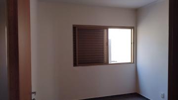 Alugar Apartamento / Padrão em Ribeirão Preto R$ 1.100,00 - Foto 5 Alugar Apartamento / Padrão em Ribeirão Preto R$ 1.100,00 - Foto 5
