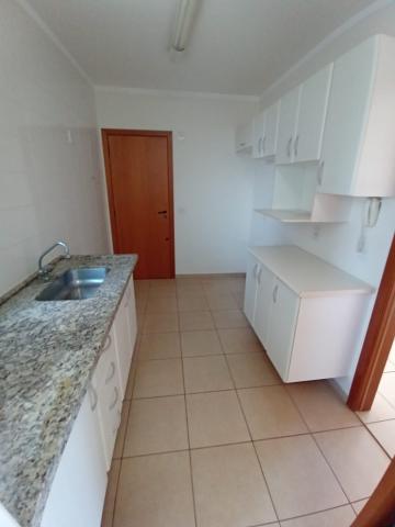 Alugar Apartamento / Padrão em Ribeirão Preto R$ 1.400,00 - Foto 4 Alugar Apartamento / Padrão em Ribeirão Preto R$ 1.400,00 - Foto 4