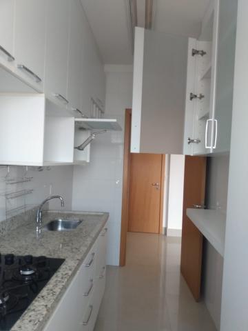 Alugar Apartamento / Padrão em Ribeirão Preto R$ 1.800,00 - Foto 7 Alugar Apartamento / Padrão em Ribeirão Preto R$ 1.800,00 - Foto 7
