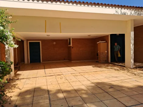 Casa Térrea Comercial para Locaçao no Jardim Sumaré em Ribeirao Preto