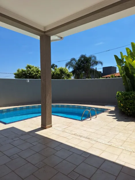 imagem 2 - Casa de 4 quartos para venda e locação no Condomínio Villa Florença, 355 m² em Bonfim Paulista imagem 2 - Casa de 4 quartos para venda e locação no Condomínio Villa Florença, 355 m² em Bonfim Paulista