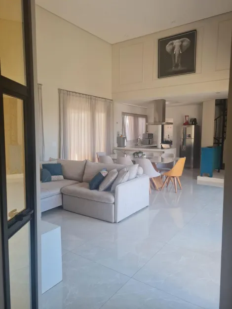 imagem 2 - Casa de 3 quartos para locação e venda no condomínio Quinta dos Ventos, 237 m², Vila Do Golf em Ribeirão Preto imagem 2 - Casa de 3 quartos para locação e venda no condomínio Quinta dos Ventos, 237 m², Vila Do Golf em Ribeirão Preto
