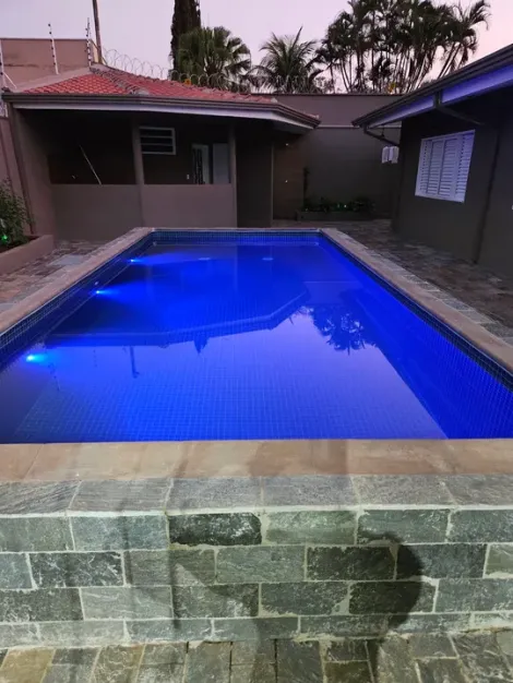 imagem 2 - Casa mobiliada de 3 quartos para alugar no bairro Parque Residencial Lagoinha, 280,54 m², Ribeirão Preto imagem 2 - Casa mobiliada de 3 quartos para alugar no bairro Parque Residencial Lagoinha, 280,54 m², Ribeirão Preto