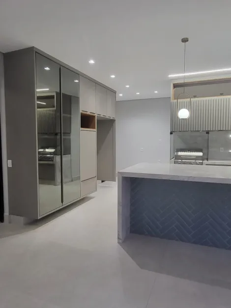 imagem 4 - Casa condomínio 4 suítes para venda e locação no condomínio Alphaville III, 320 m2, Zona Sul de Ribeirão Preto imagem 4 - Casa condomínio 4 suítes para venda e locação no condomínio Alphaville III, 320 m2, Zona Sul de Ribeirão Preto