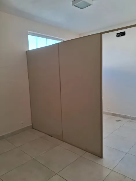 imagem 5 - Casa Comercial de 8 salas para alugar no Bairro Alto da Boa Vista, 312,38 m² em Ribeirão Preto imagem 5 - Casa Comercial de 8 salas para alugar no Bairro Alto da Boa Vista, 312,38 m² em Ribeirão Preto