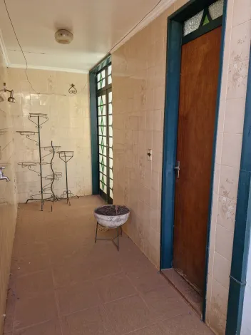 imagem 4 - Casa de 4 quartos para alugar no bairro Jardim São Luiz, 193,54 m², Ribeirão Preto imagem 4 - Casa de 4 quartos para alugar no bairro Jardim São Luiz, 193,54 m², Ribeirão Preto