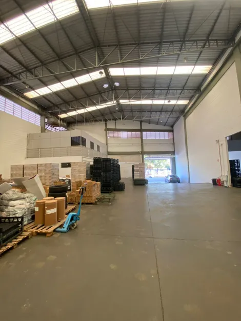 imagem 1 - Galpão comercial de 800 m² para alugar na Av. Barão do Bananal, Zona Leste de Ribeirão Preto imagem 1 - Galpão comercial de 800 m² para alugar na Av. Barão do Bananal, Zona Leste de Ribeirão Preto