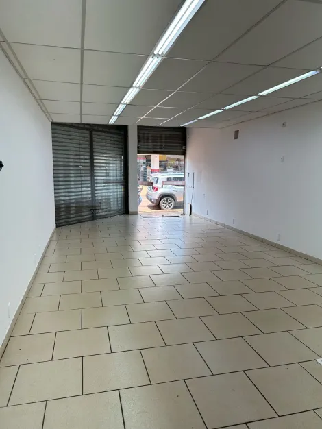 imagem 1 - Salão comercial com mezanino de 100 m² para alugar na zona Central de Ribeirão Preto imagem 1 - Salão comercial com mezanino de 100 m² para alugar na zona Central de Ribeirão Preto