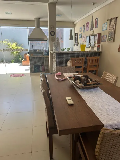 imagem 1 - Casa térrea de 3 quartos à venda no Condomínio Colina do Sabia, 235m², Bomfim Paulista, Ribeirão Preto imagem 1 - Casa térrea de 3 quartos à venda no Condomínio Colina do Sabia, 235m², Bomfim Paulista, Ribeirão Preto