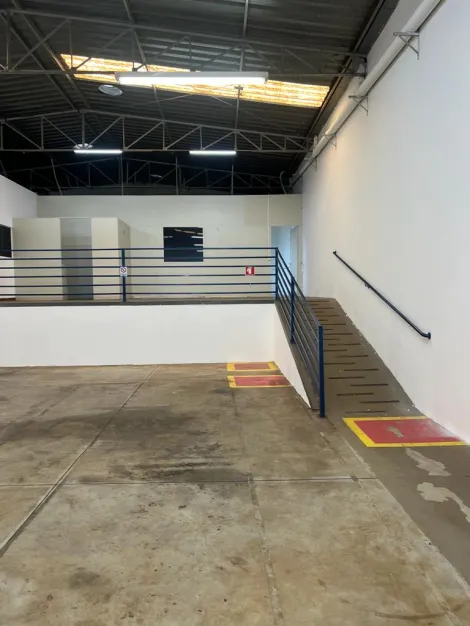 imagem 3 - Galpão comercial de 396 m², para alugar no Residencial e Comercial Palmares, Ribeirão Preto imagem 3 - Galpão comercial de 396 m², para alugar no Residencial e Comercial Palmares, Ribeirão Preto
