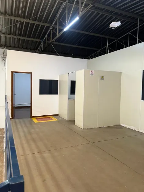 imagem 2 - Galpão comercial de 396 m², para alugar no Residencial e Comercial Palmares, Ribeirão Preto imagem 2 - Galpão comercial de 396 m², para alugar no Residencial e Comercial Palmares, Ribeirão Preto