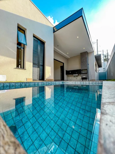 imagem 1 - Casa térrea de 3 suítes à venda no Condomínio Aurora Village, 186 m², Royal Park zona sul de Ribeirão Preto imagem 1 - Casa térrea de 3 suítes à venda no Condomínio Aurora Village, 186 m², Royal Park zona sul de Ribeirão Preto