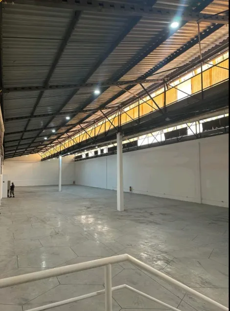 imagem 2 - Salão comercial de 1850 m² para alugar na Avenida Castelo Branco, Lagoinha zona leste de Ribeirão Preto imagem 2 - Salão comercial de 1850 m² para alugar na Avenida Castelo Branco, Lagoinha zona leste de Ribeirão Preto