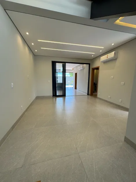 imagem 5 - Casa térrea de 4 suítes à venda no Condomínio Vila Romana II, 192,85M², Recreio das Acácias, zona sul de Ribeirão Preto imagem 5 - Casa térrea de 4 suítes à venda no Condomínio Vila Romana II, 192,85M², Recreio das Acácias, zona sul de Ribeirão Preto