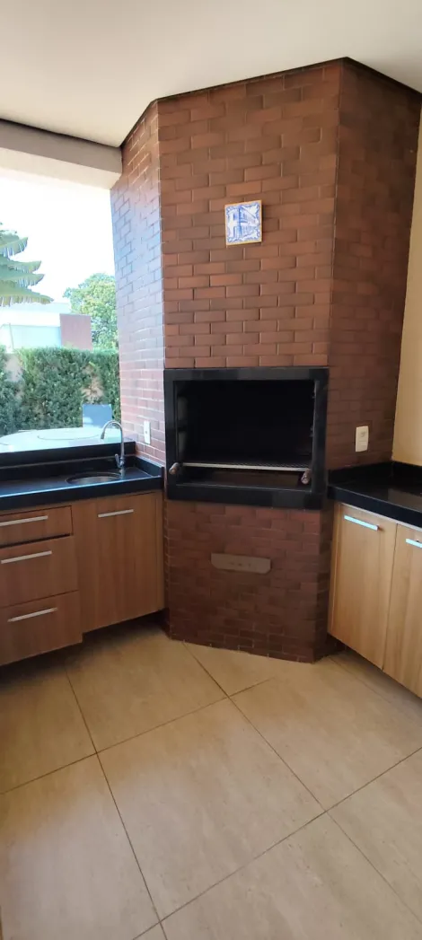 imagem 3 - Sobrado mobiliado com 3 suítes para locação no Condomínio Quinta do Golfe, 320m², Vila do Golf zona sul de Ribeirão Preto imagem 3 - Sobrado mobiliado com 3 suítes para locação no Condomínio Quinta do Golfe, 320m², Vila do Golf zona sul de Ribeirão Preto
