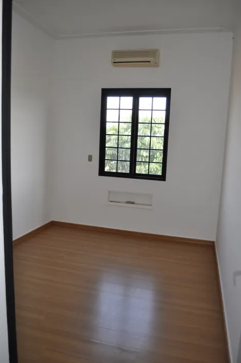 imagem 2 - Casa comercial de 10 salas para alugar, 385m², Jardim América zona sul de Ribeirão Preto imagem 2 - Casa comercial de 10 salas para alugar, 385m², Jardim América zona sul de Ribeirão Preto