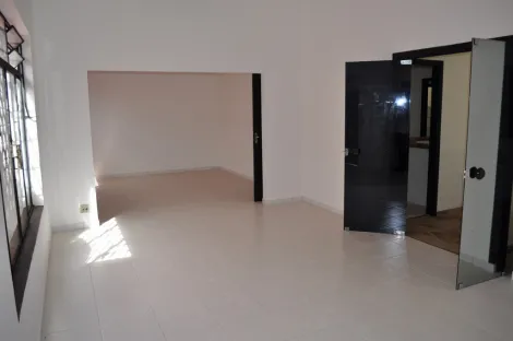 imagem 3 - Casa comercial de 10 salas para alugar, 385m², Jardim América zona sul de Ribeirão Preto imagem 3 - Casa comercial de 10 salas para alugar, 385m², Jardim América zona sul de Ribeirão Preto