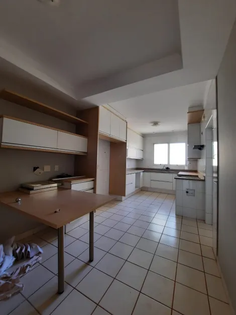 imagem 5 - Apartamento de 3 suítes para alugar no Edifício Petrópolis, 217m², Morro do Ipê, Ribeirão Preto imagem 5 - Apartamento de 3 suítes para alugar no Edifício Petrópolis, 217m², Morro do Ipê, Ribeirão Preto