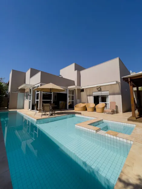 imagem 1 - Casa térrea em condomínio de 4 quartos à venda no Condomínio Terras de Siena,249m², Vila do Golf zona sul de Ribeirão Preto imagem 1 - Casa térrea em condomínio de 4 quartos à venda no Condomínio Terras de Siena,249m², Vila do Golf zona sul de Ribeirão Preto