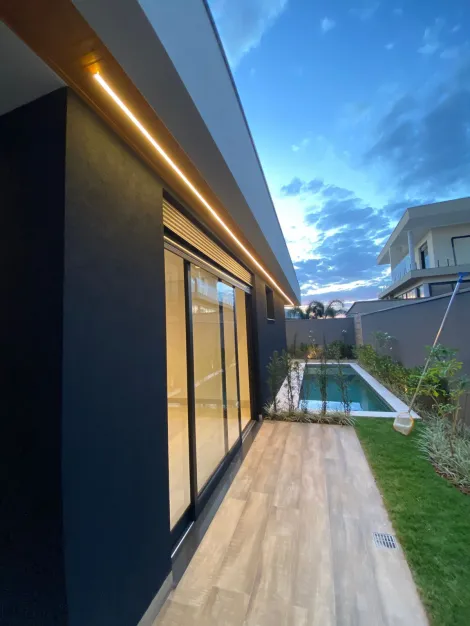 imagem 3 - Casa de 4 quartos à venda no condomínio Terras de Siena, 263 m², Vila do Golf em Ribeirão Preto imagem 3 - Casa de 4 quartos à venda no condomínio Terras de Siena, 263 m², Vila do Golf em Ribeirão Preto